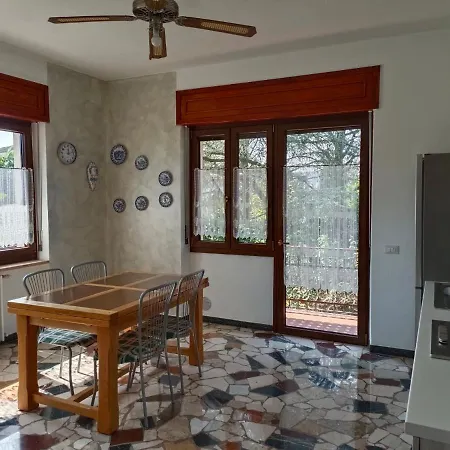 Appartamento Doppi Bagni Sei Posti Letto Viverone Exterior photo