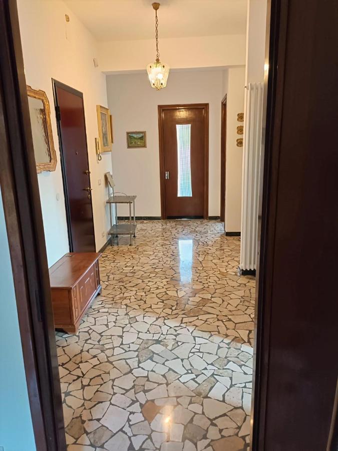 Appartement Doppi Bagni Sei Posti Letto Viverone