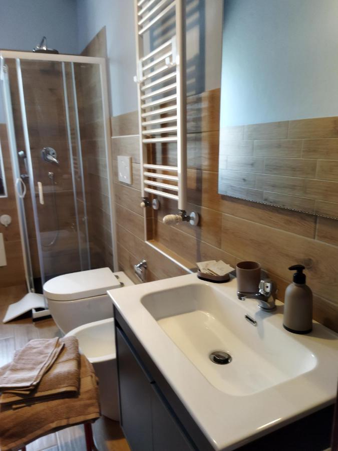 Doppi Bagni Sei Posti Letto *